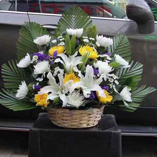 花篮花圈